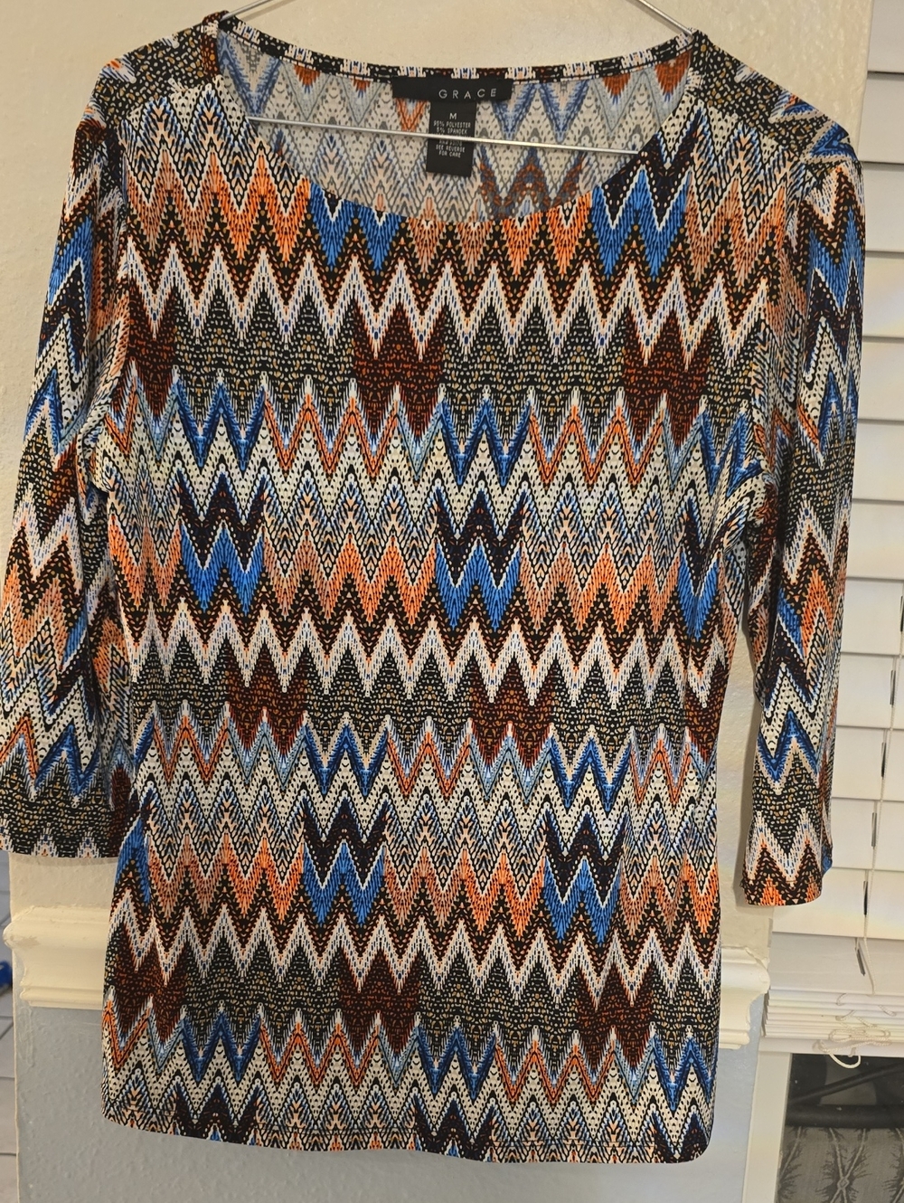 Grace Long-Sleeve Zigzag Knit Top in Blue, Orange, Black